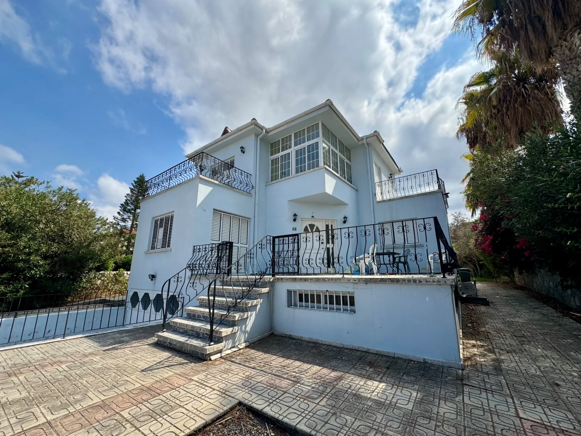 Çatalköy’de 4 Yatak Odalı Villa