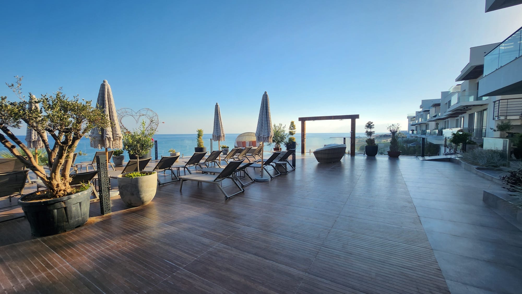 Unfurnished 2+1 Ground-Floor Loft with Terrace and Garden at Albatross, Esentepe — Chapter One Realty