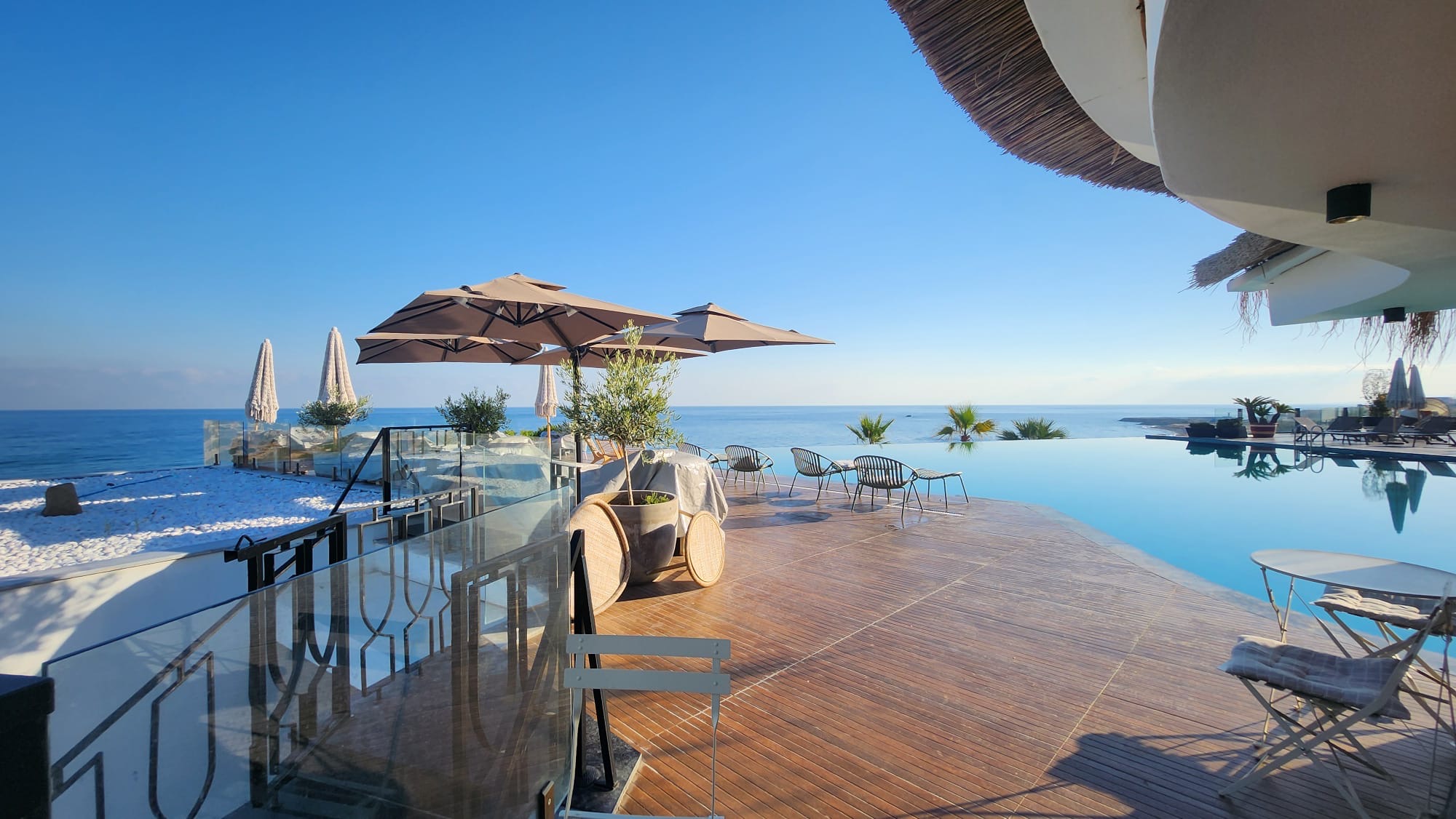 Unfurnished 2+1 Ground-Floor Loft with Terrace and Garden at Albatross, Esentepe — 10