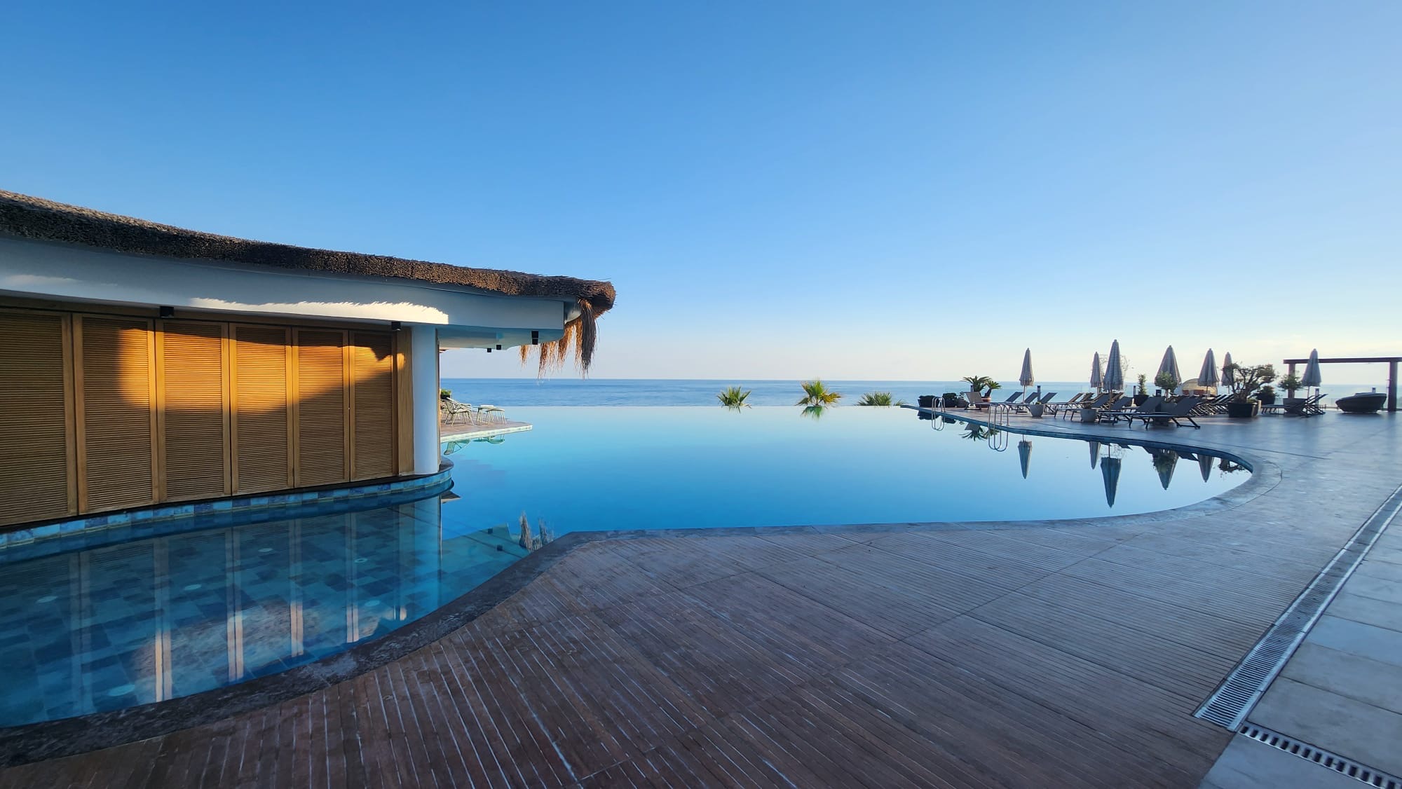Unfurnished 2+1 Ground-Floor Loft with Terrace and Garden at Albatross, Esentepe — 20