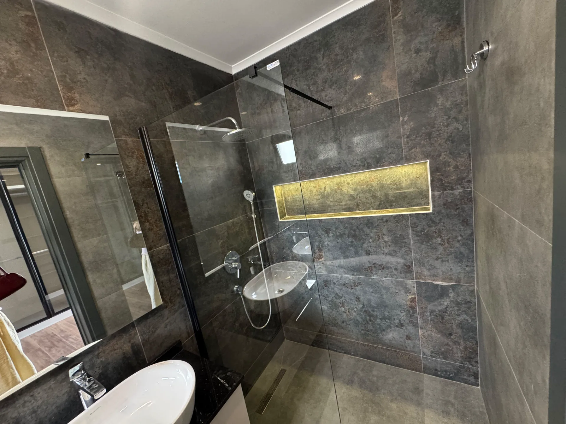 Çatalköy’de Sonsuzluk Havuzlu, Panoramik Manzaralı Sıfır 4+1 Kiralık Villa — 21