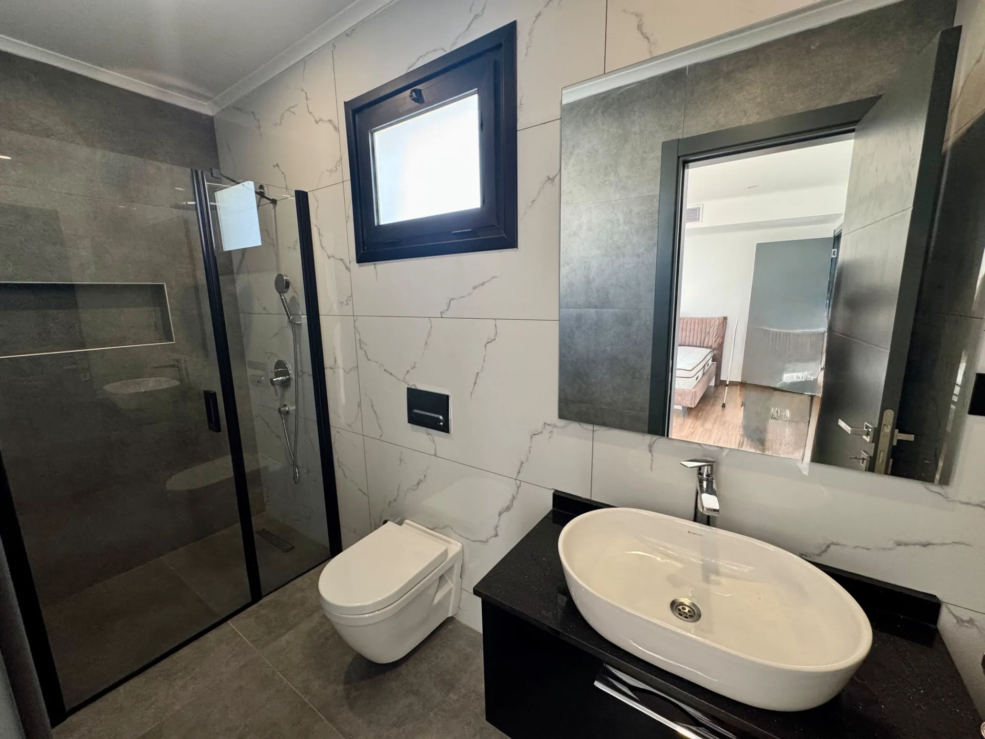 Çatalköy’de Sonsuzluk Havuzlu, Panoramik Manzaralı Sıfır 4+1 Kiralık Villa — 28