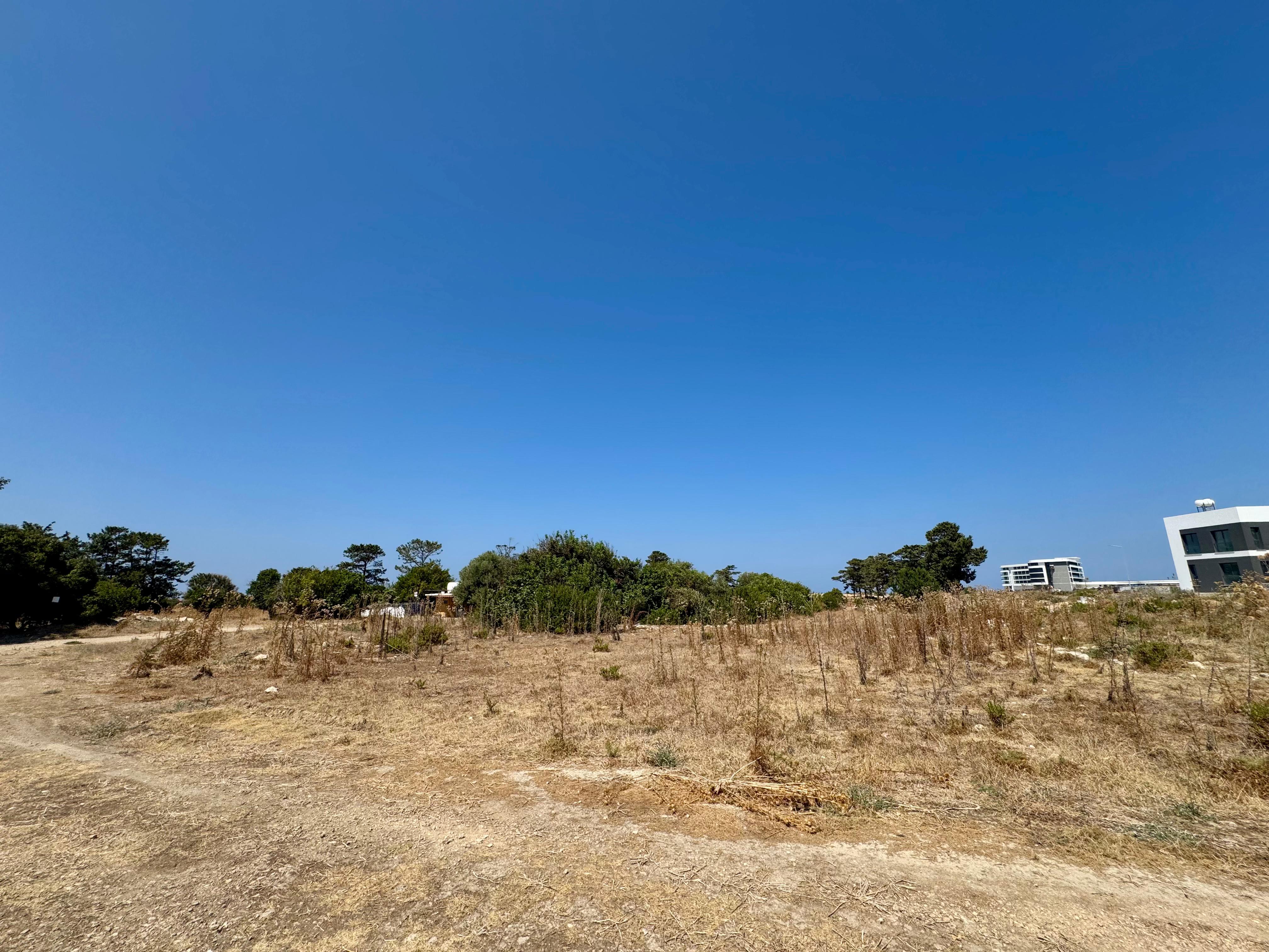 Ozanköy–Çatalköy Sınırında Yatırımlık Arsa | Yaklaşık 7.700 m²
