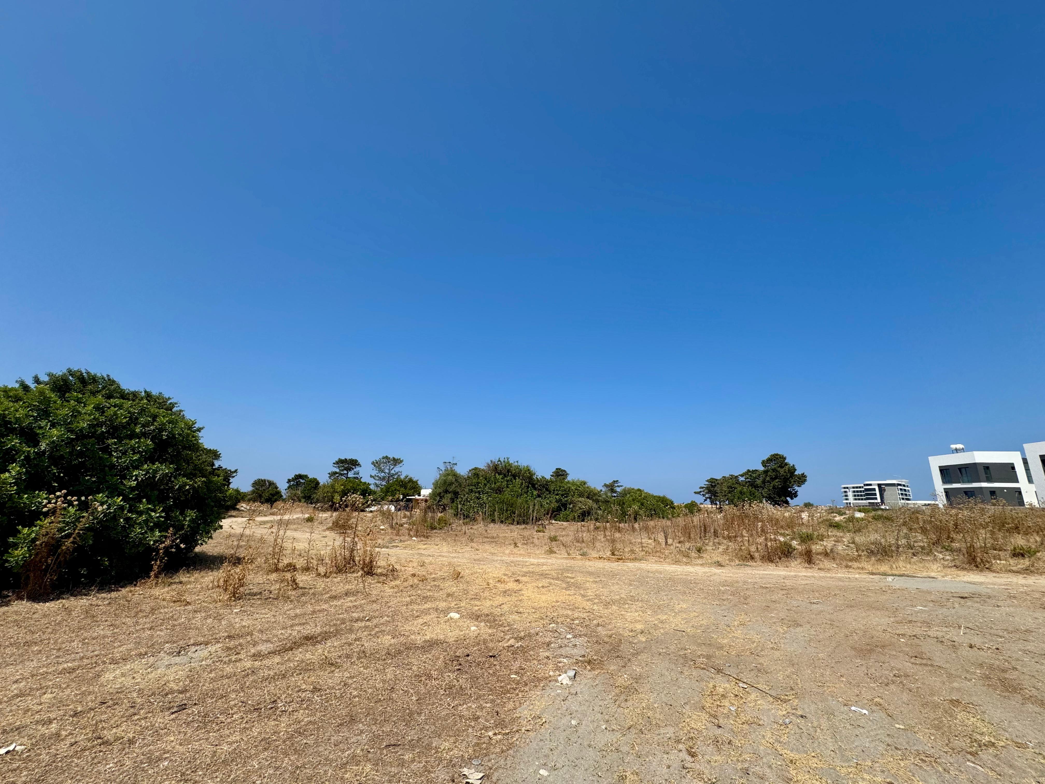 Ozanköy–Çatalköy Sınırında Yatırımlık Arsa | Yaklaşık 7.700 m²