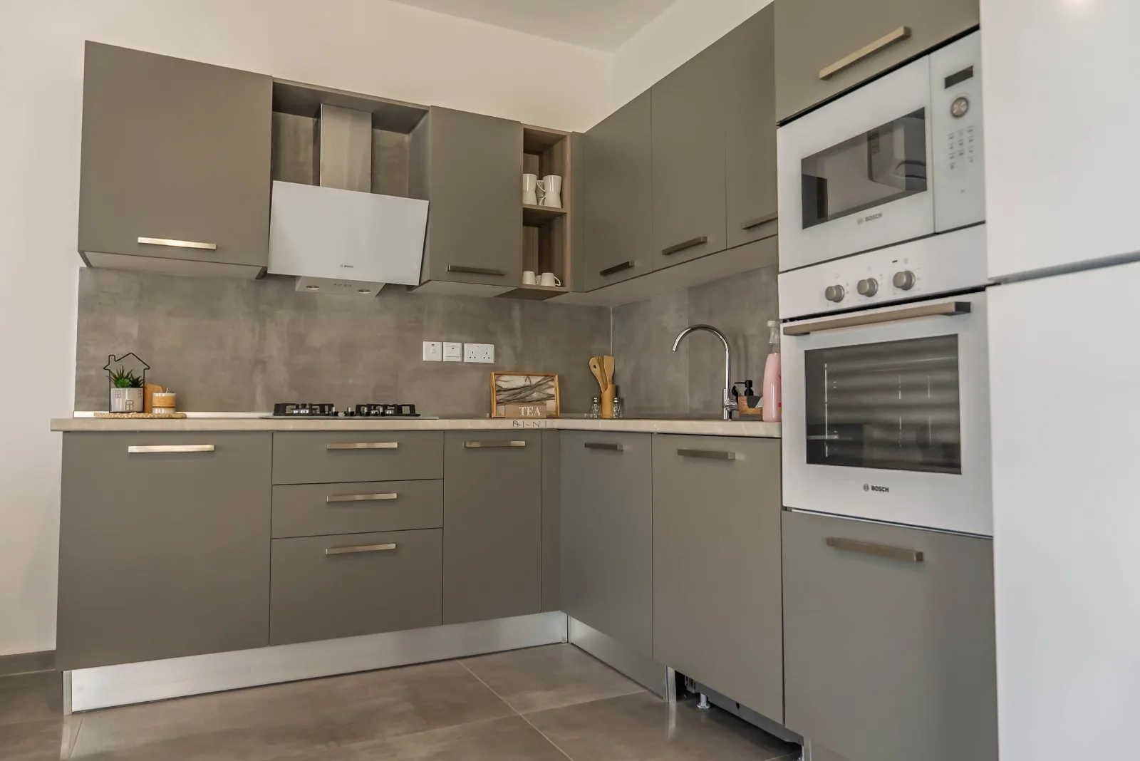 Çatalköy’de Zemin Kat 3+1 Bahçeli Daireler — 3 Adet, £245.000’den — 22