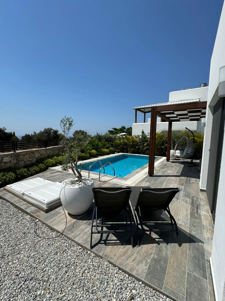 Furnished 3-Bedroom Villa with Private Pool in Alagadi — £2,000/month