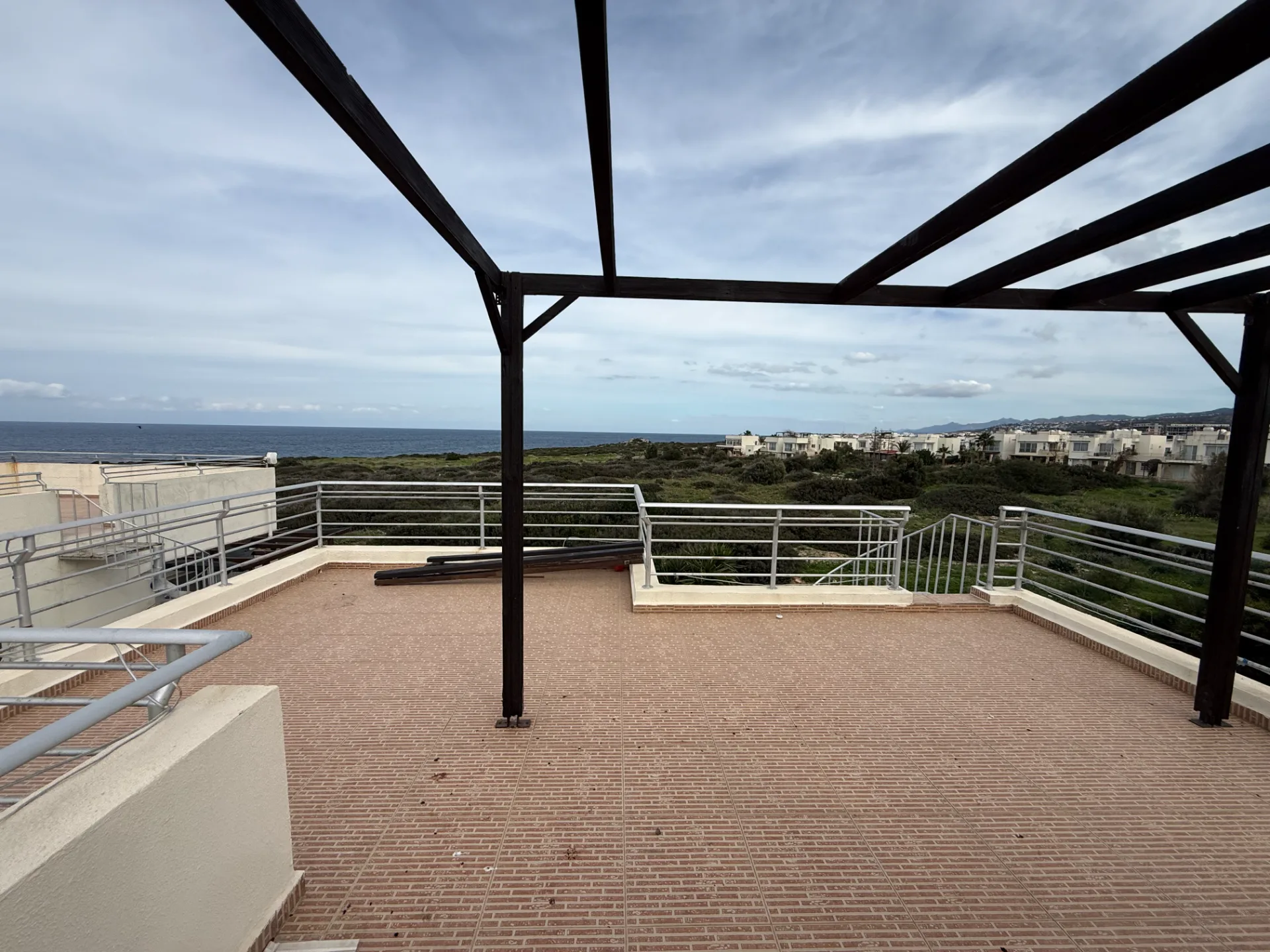 Furnished 2-Bedroom Penthouse in Turtle Bay, Esentepe — £105,000