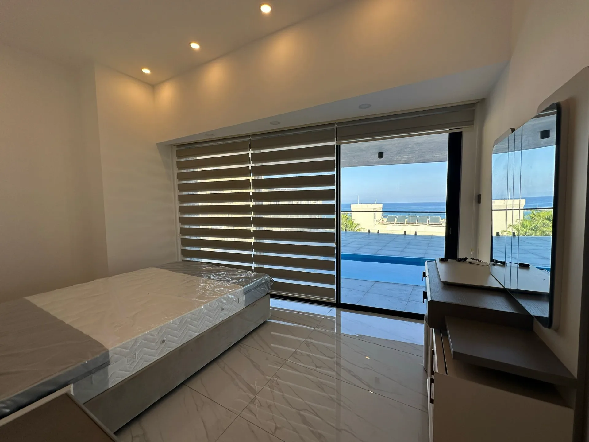 Karakum, Girne’de 4+1 Daire