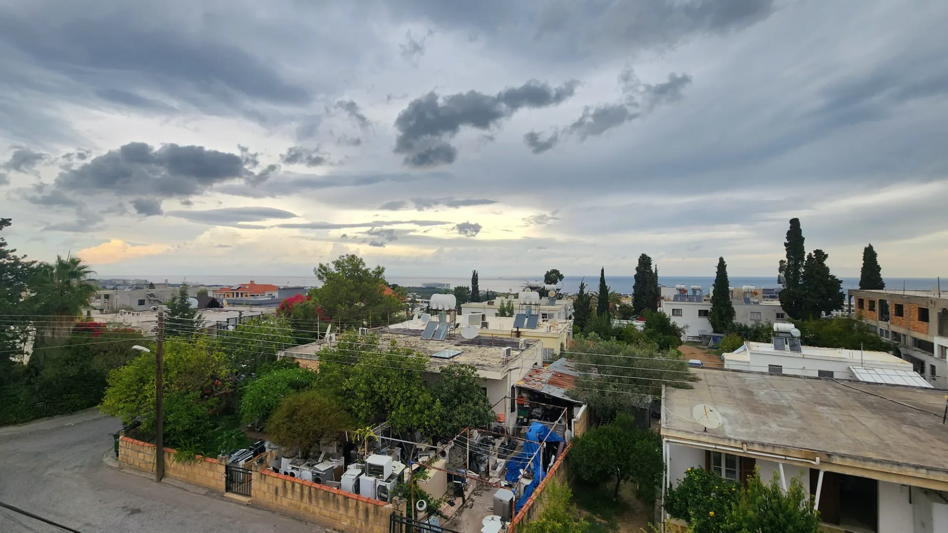 Unmöblierte 2-Zimmer-Wohnung mit Meerblick in Çatalköy — £500 monatlich