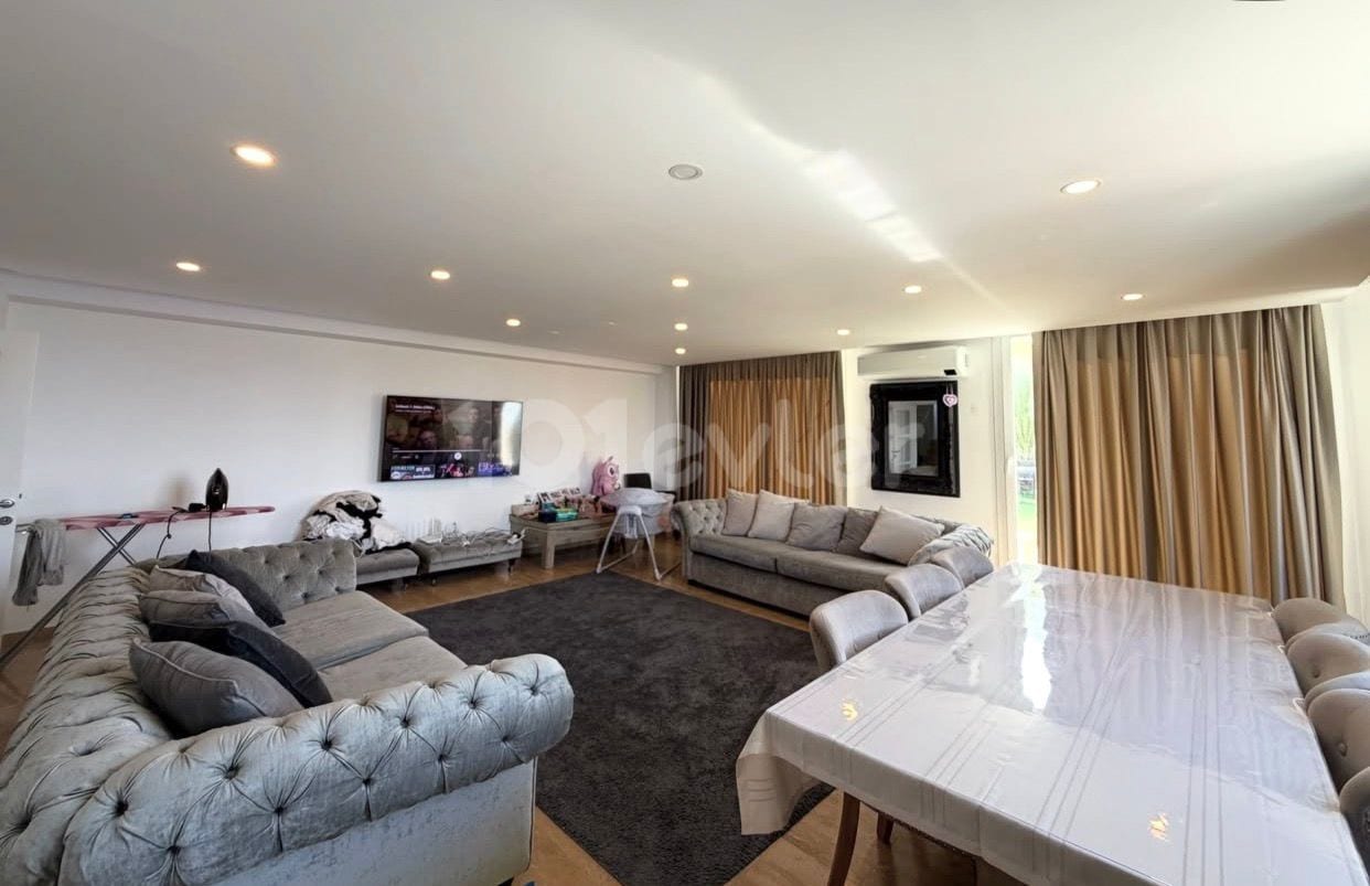 5-Schlafzimmer-Villa in Çatalköy — 5