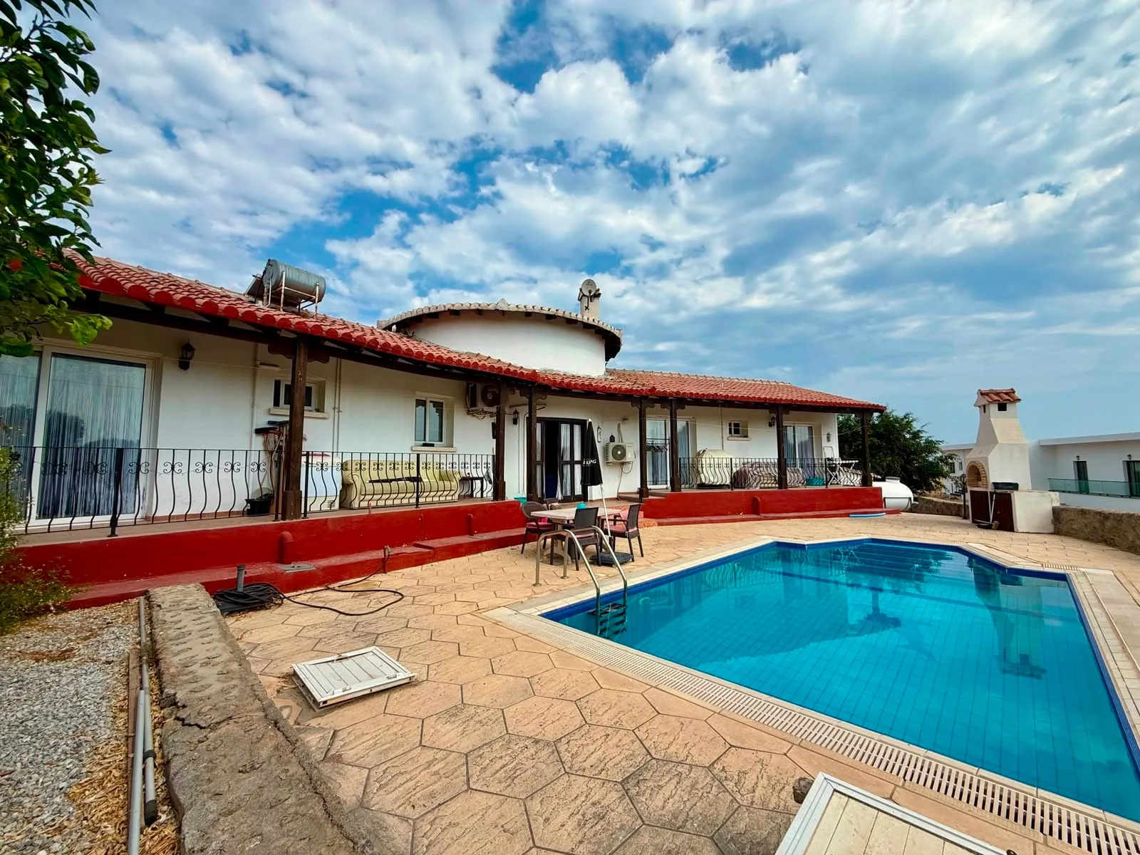 Furnished 3-Bedroom Bungalow with Private Pool in Çatalköy