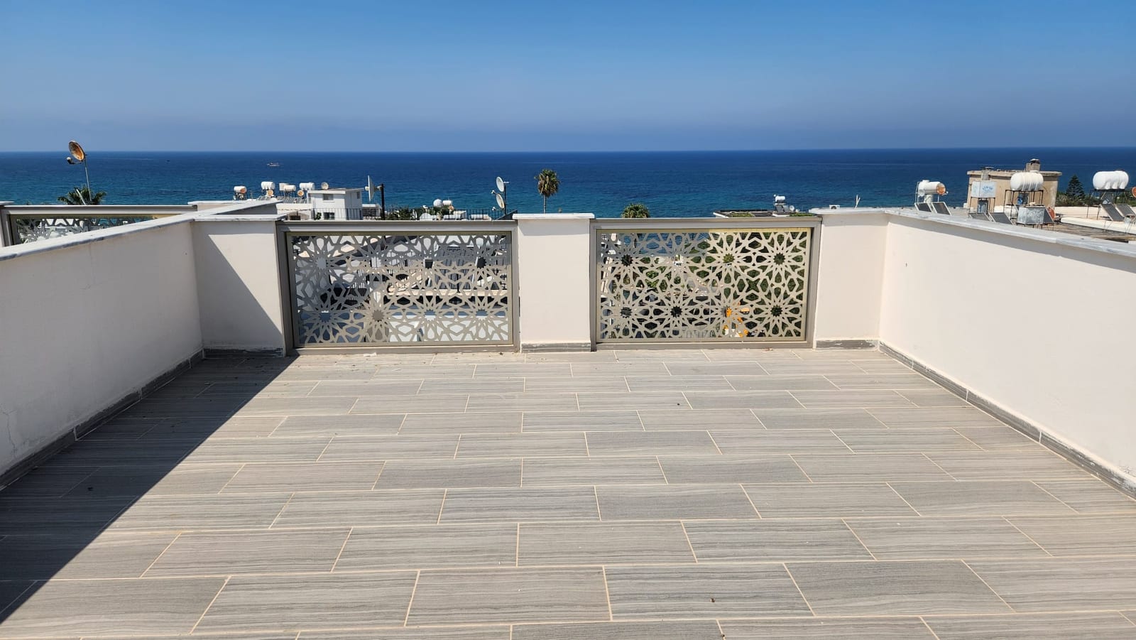 Karaoğlanoğlu’da 1 Yatak Odalı Penthouse — Chapter One Realty