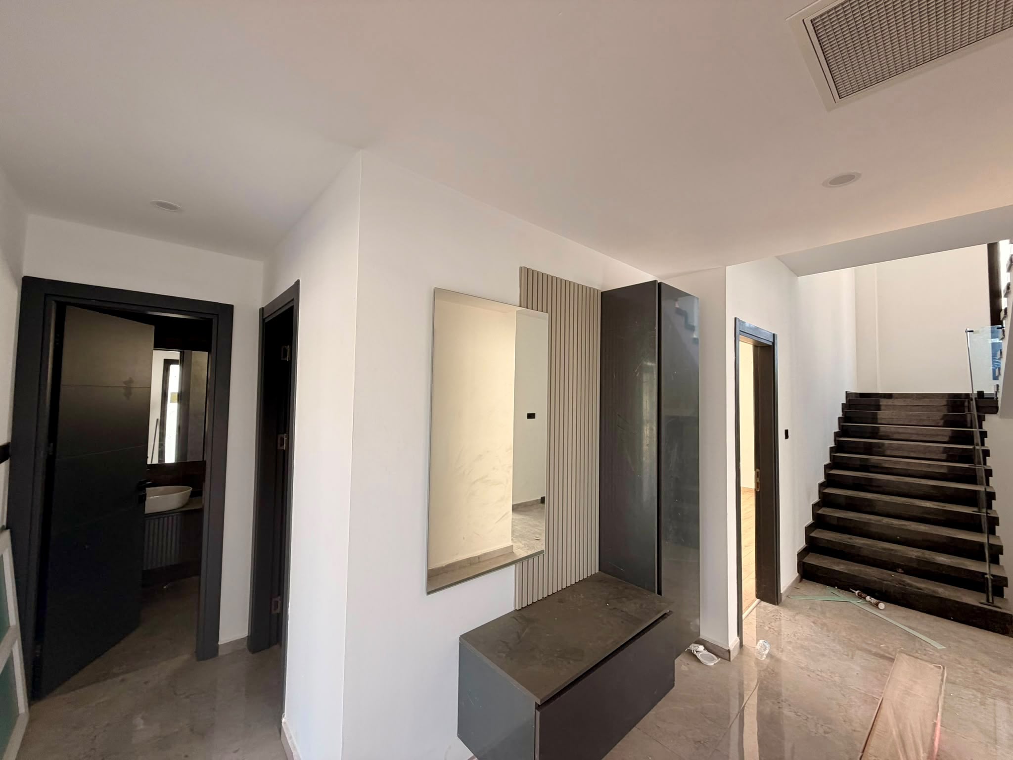Çatalköy’de 4 Yatak Odalı Villa